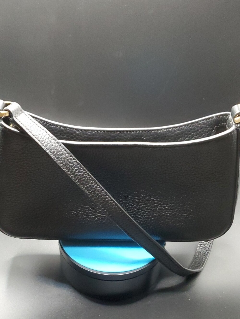 Kate Spade black pebbled leather shoulder bag with gold logo - Picture 3 of 11
